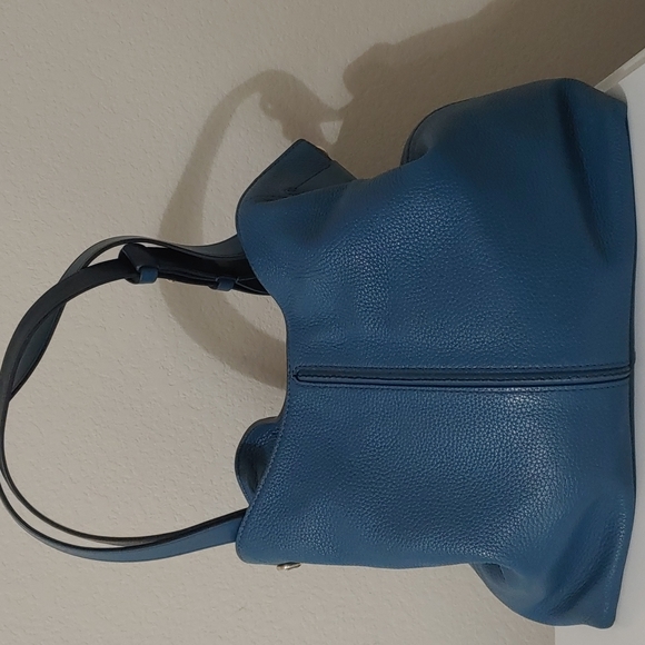 Michael Kors Blue Bag - Picture 2 of 7
